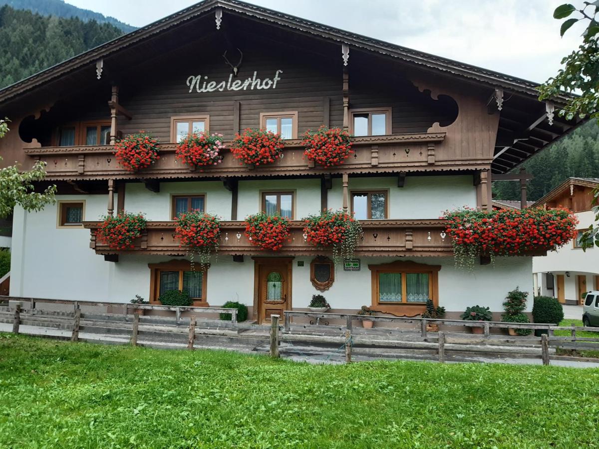 Nieslerhof Villa Mayrhofen Exterior foto