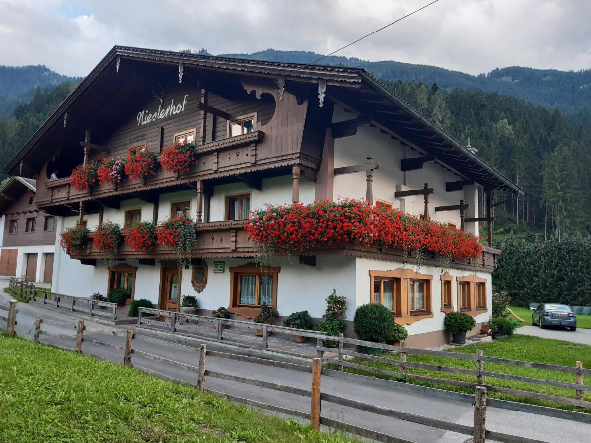 Nieslerhof Villa Mayrhofen Exterior foto